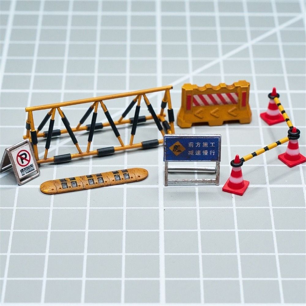 Road Traffic Cone - 1/64スケール ロードトラフィック施設 トラフィックコーン トラフィックバリア ミニチュアシーンモデル 警告サイン